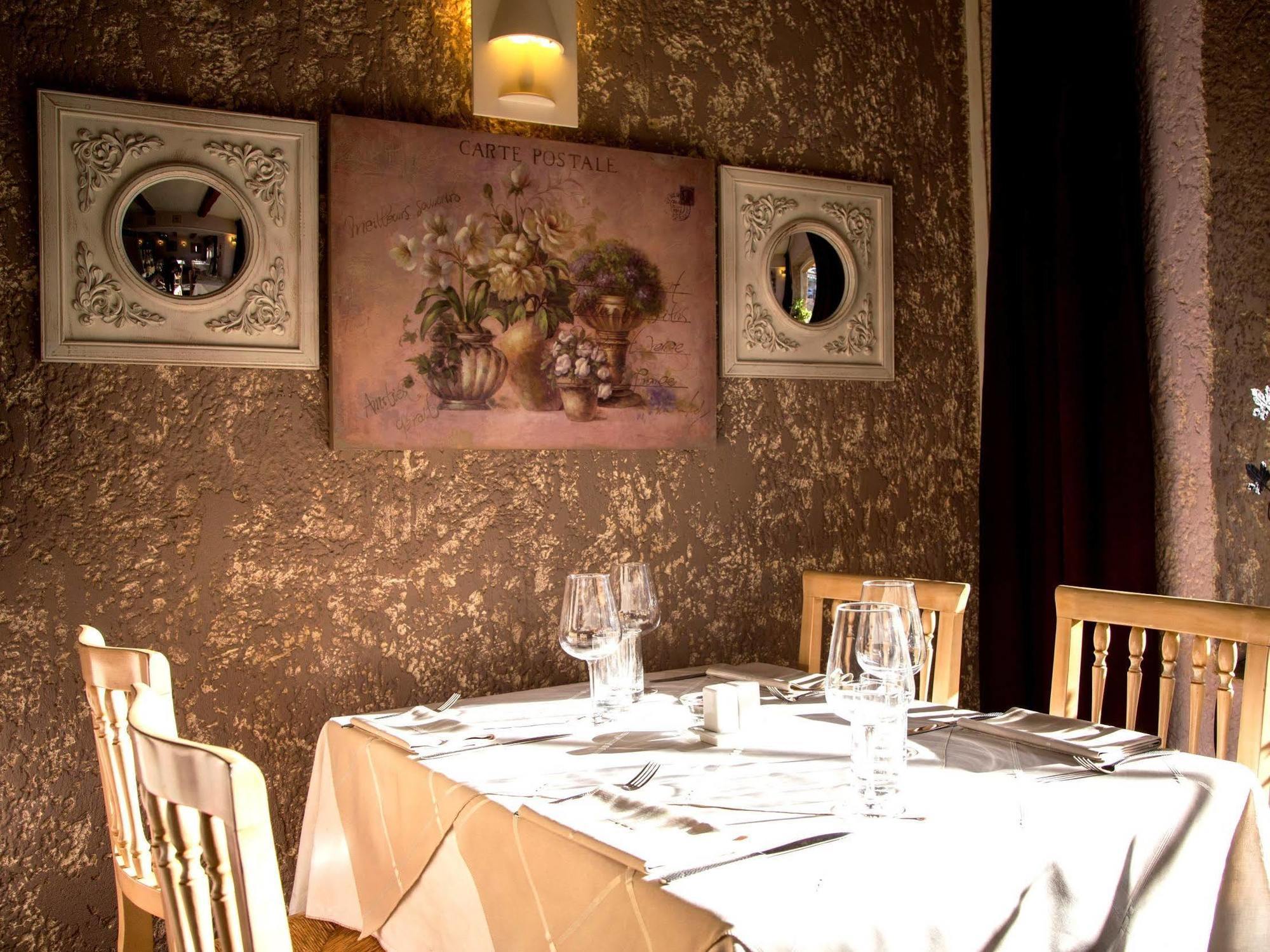 Logis Hotel Restaurant La Farigoule Sainte-Cécile-les-Vignes Εξωτερικό φωτογραφία